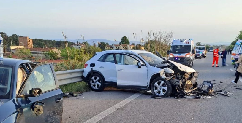 È morta la donna ferita nell’incidente sulla statale 106 nel Cosentino
