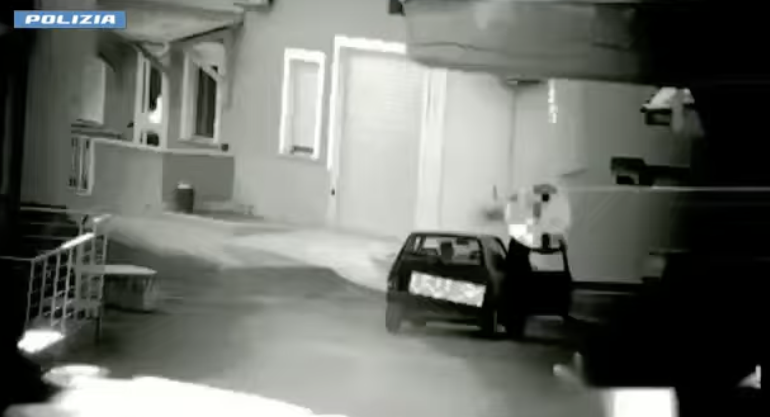 I fratelli Gualtieri e la rete dello spaccio a «gestione familiare»: dai domiciliari servivano «decine di clienti» al giorno