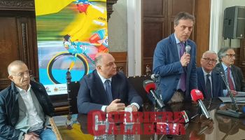 Catanzaro si prepara ad accogliere il Giro d’Italia. Da venerdì a martedì la grande festa della “Carovana Rosa”