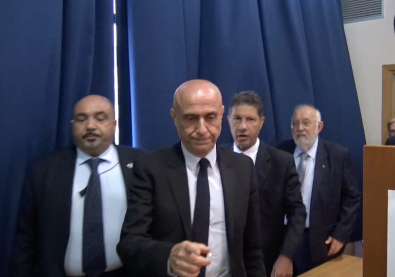 Minniti: «L'Italia non può fare a meno della Calabria»