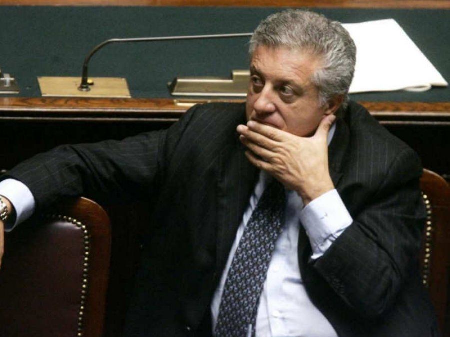 Naccarato contro M5S: «Vanno fermati, candidano i peggiori»
