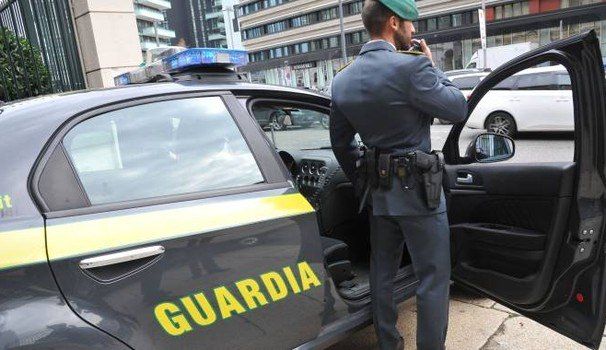 Riciclaggio, sequestrata agenzia di money transfer a Reggio