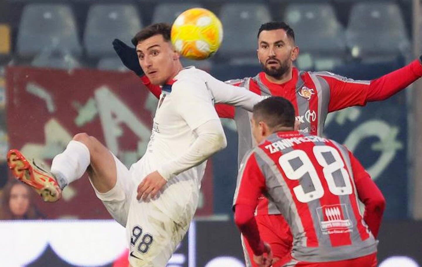 Serie B, il Cosenza perde 1-0 contro la Cremonese