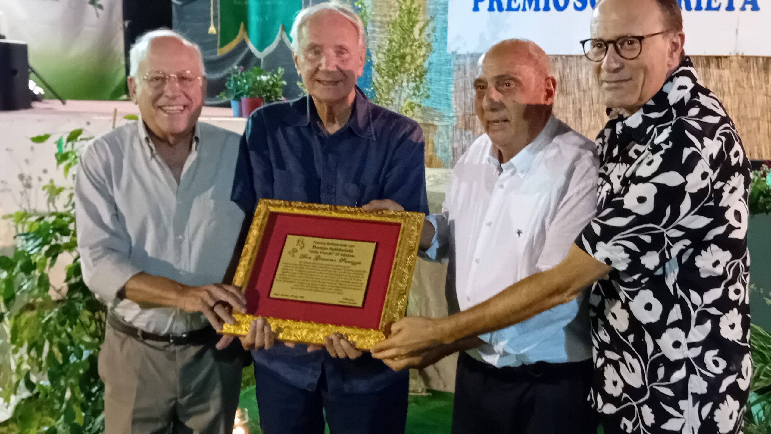 Premio Solidarietà a don Giacomo Panizza: «Il volontariato richiede responsabilità»