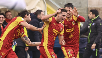 Rimonta del Catanzaro al Ceravolo, Pittarello trascina i giallorossi nel 3-2 all’Empoli