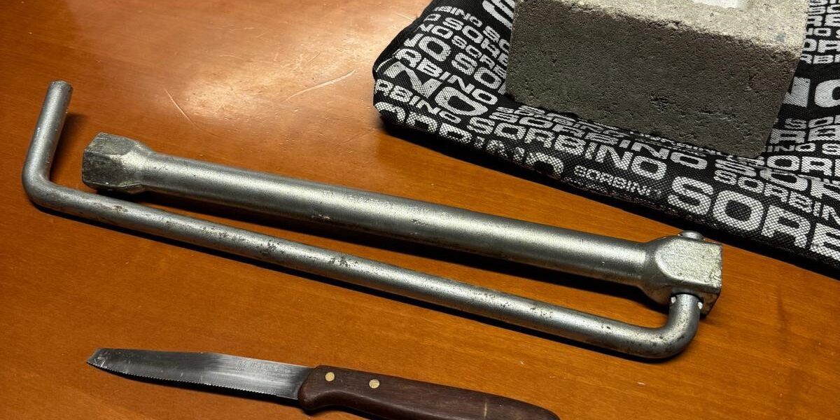 Cutro, tenta di scassinare il postamat: arrestato 36enne