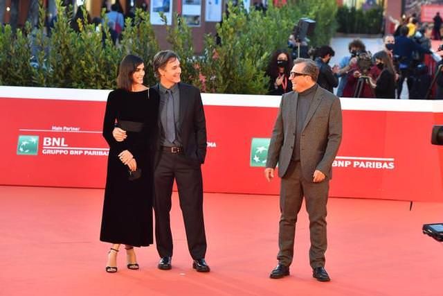 Il corto di Muccino trionfa al Festival del Cinema – VIDEO