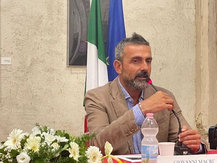 «Quanti parlamentari conoscono la norma sullo scioglimento dei comuni?»