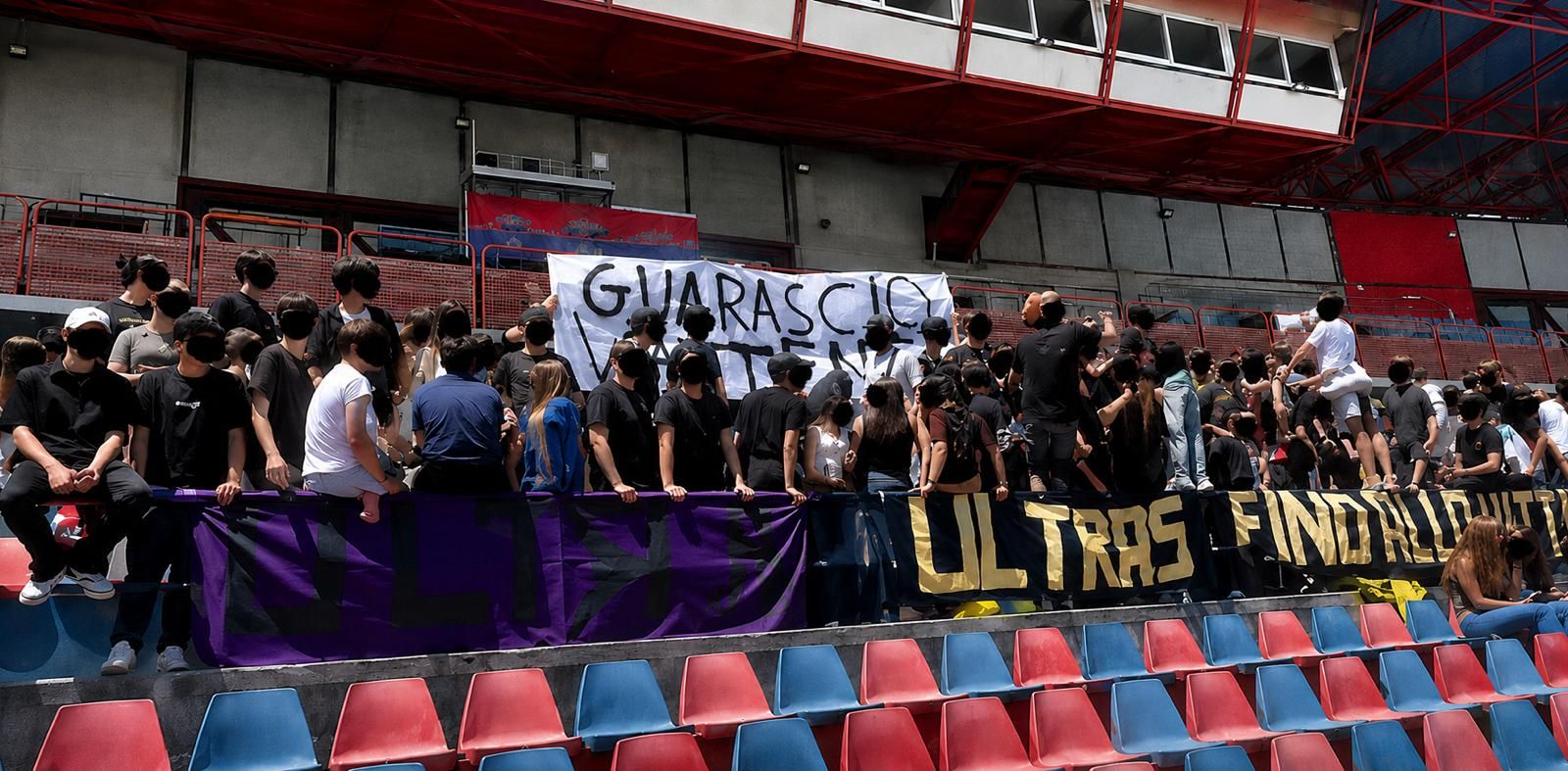 Partita del Cuore, gli studenti contro il Cosenza Calcio: «Inaccettabile scaricare la responsabilità sulle scuole»