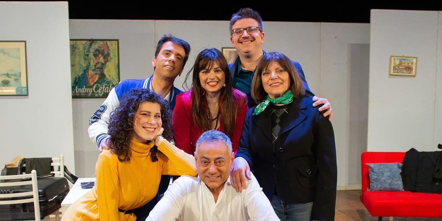 “La gramigna”: risate, emozioni e verità sul palco a Catanzaro