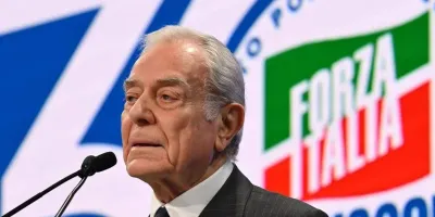 Fibrillazioni in Forza Italia, il “padre nobile” Gianni Letta “media” tra Occhiuto e Tajani