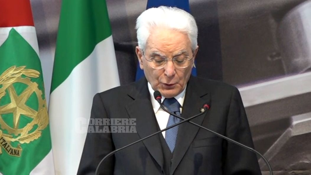 Mattarella in Calabria: «Lo sviluppo della Repubblica ha bisogno del rilancio del Mezzogiorno»