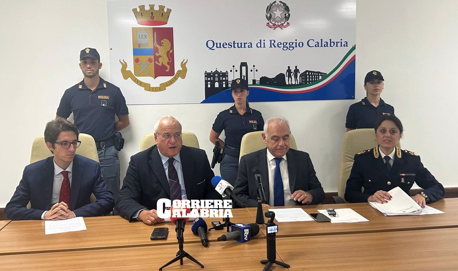 Violenza sessuale di gruppo nel Reggino, minorenne «abusata dal 2022 al 2023»