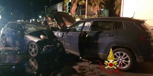 Incidente sulla statale 106 a Siderno: quattro feriti