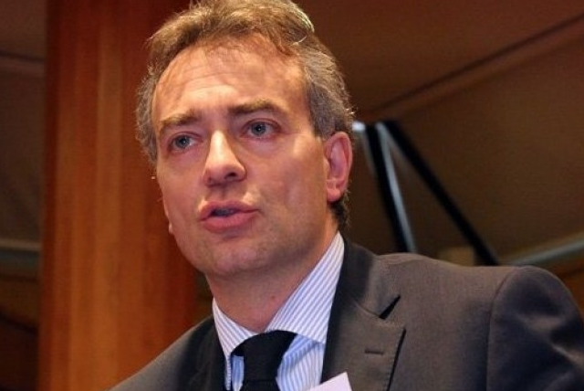 Welfare, Gallo: «Regolamento da rivedere»