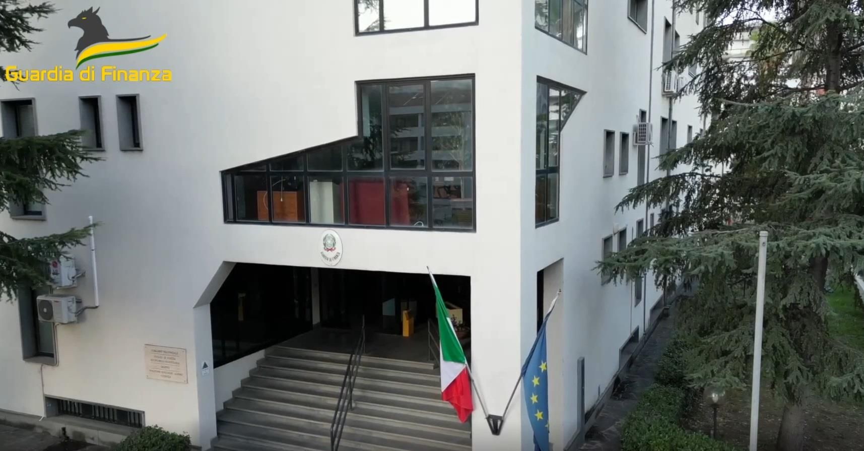 Cittadinanza a sudamericani con avi italiani, indagine della Finanza sul Tirreno cosentino: 4 indagati