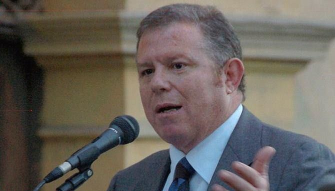 Paolini contro Cotticelli: «Atteggiamento irrispettoso dei diritti dei cittadini»