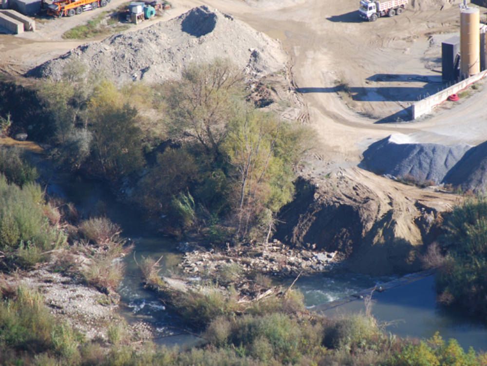 Operazione antiabusivismo, 13 persone denunciate nel Cosentino
