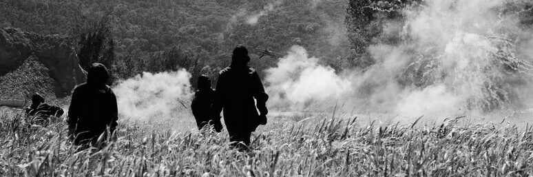 No Tav incappucciati attaccano i cantieri, chiusa per un’ora la A32