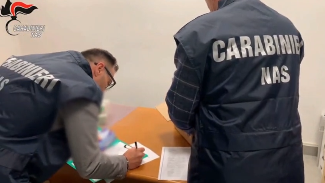 Farmaci dopanti con ricette false nel Cosentino, arrestati due body-builder e un farmacista – VIDEO