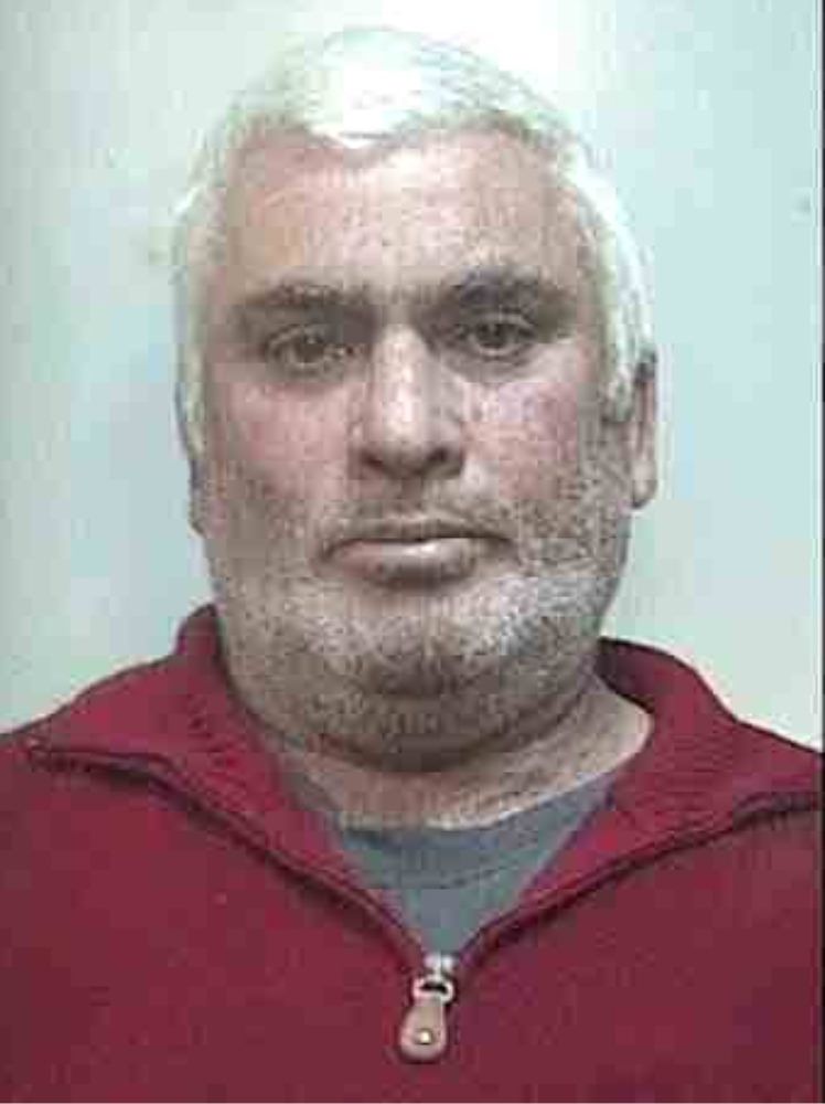 Arrestato con 13 chili di marijuana