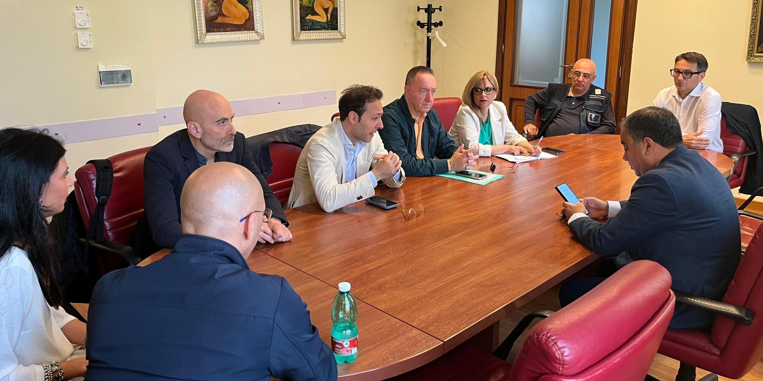 Tirocinanti Crotone, incontro tra la Cisl e il presidente della Provincia