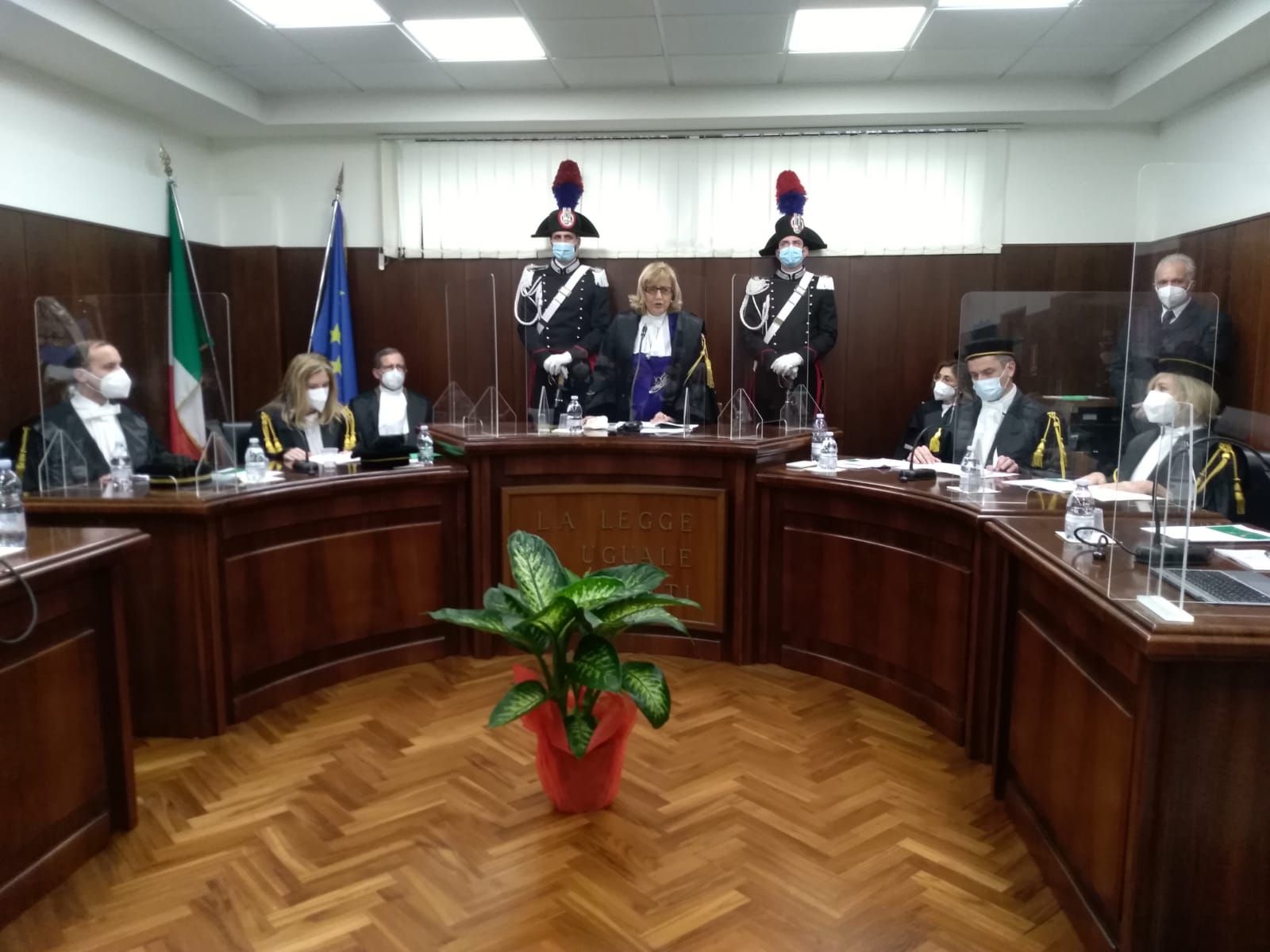 «Deficit sanitario “nascosto”, crediti fantasma e maxi pignoramenti». Allarme rosso per i conti della Regione