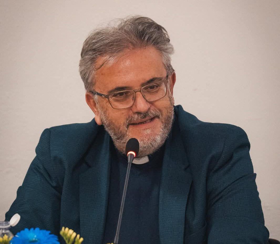 Don Ennio Stamile vince la sezione “Romanzi” del premio IusArteLibri 2026