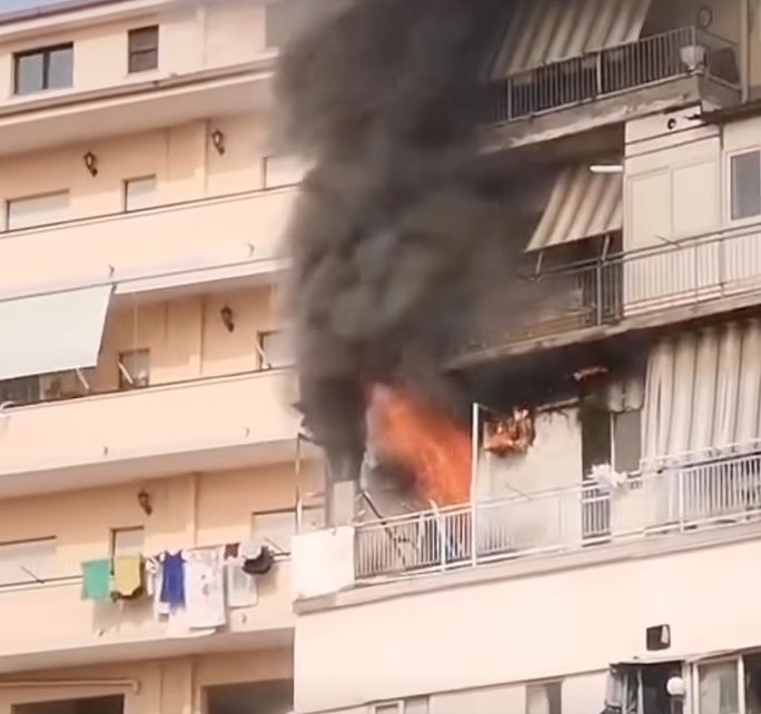 Villa San Giovanni, bombola esplode in un appartamento