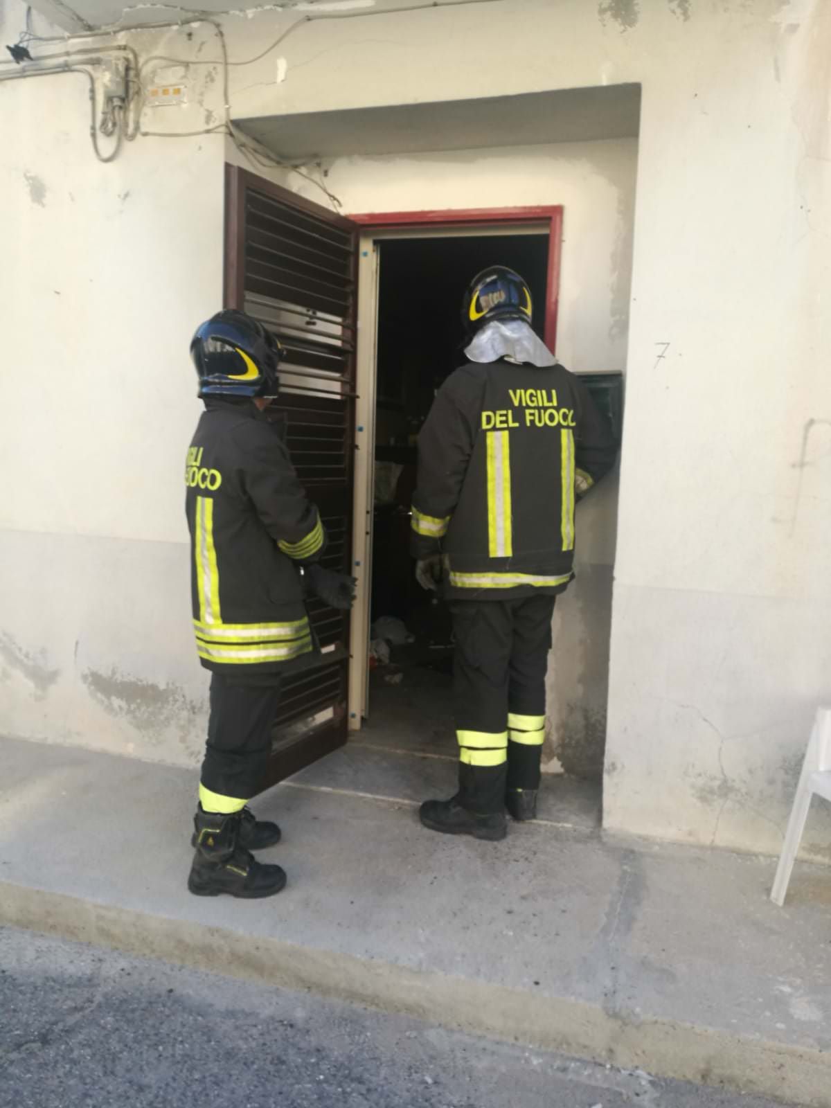 Isola Capo Rizzuto, rinvenuto cadavere in avanzato stato di decomposizione
