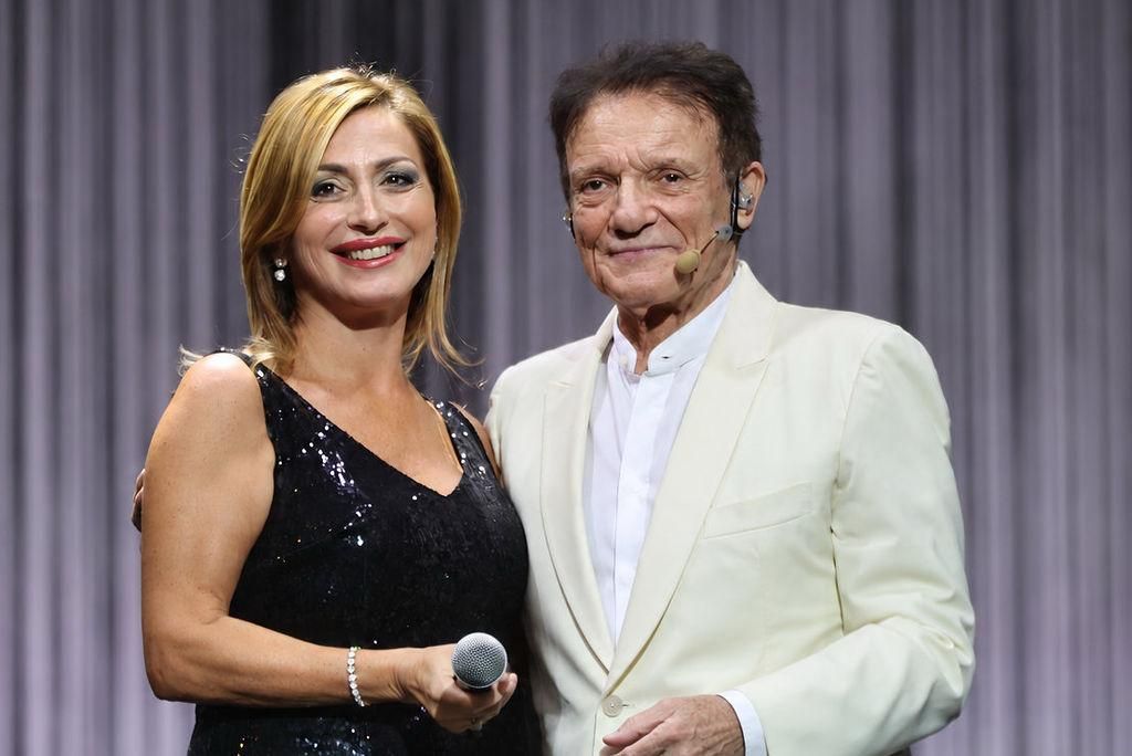 Massimo Ranieri, trionfo al Politeama: il Festival d’Autunno debutta nel segno dell’emozione