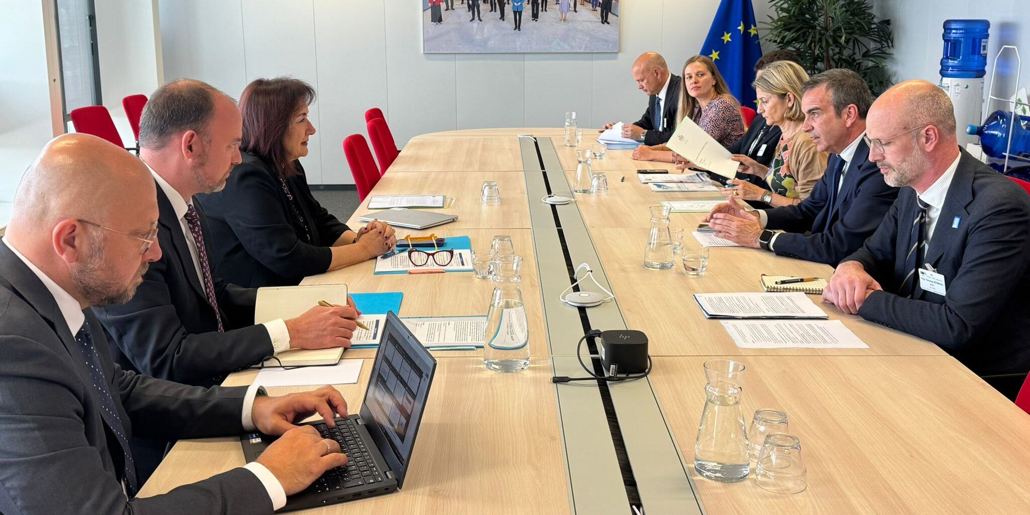 Ue, Occhiuto incontra Šuica e Brunner: Mediterraneo e Calabria al centro – FOTO