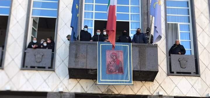 Termina l’occupazione del Comune di Cosenza: “Prendocasa” incontrerà l’assessore Catalfamo