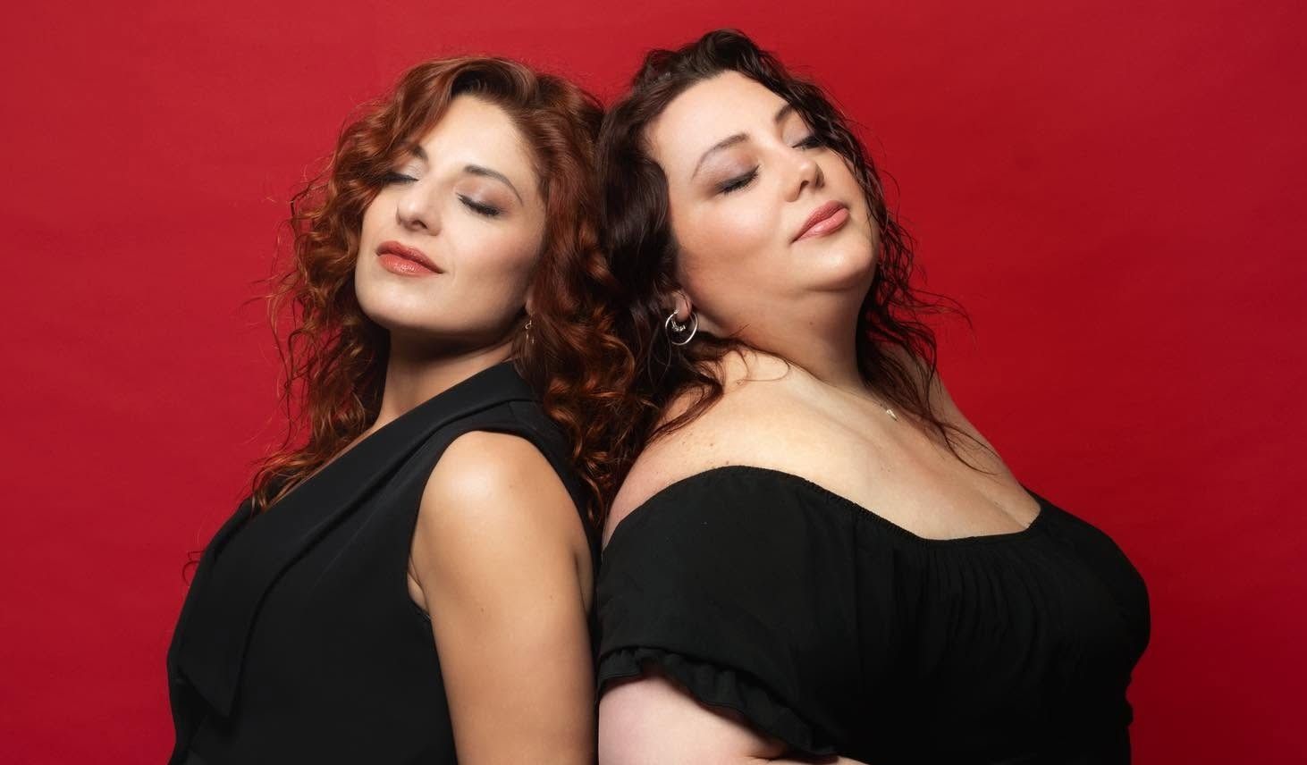 Le Ebbanesis e la magia della musica napoletana al Festival d’Autunno: «Tre ingredienti: ironia, gioco e personalità»