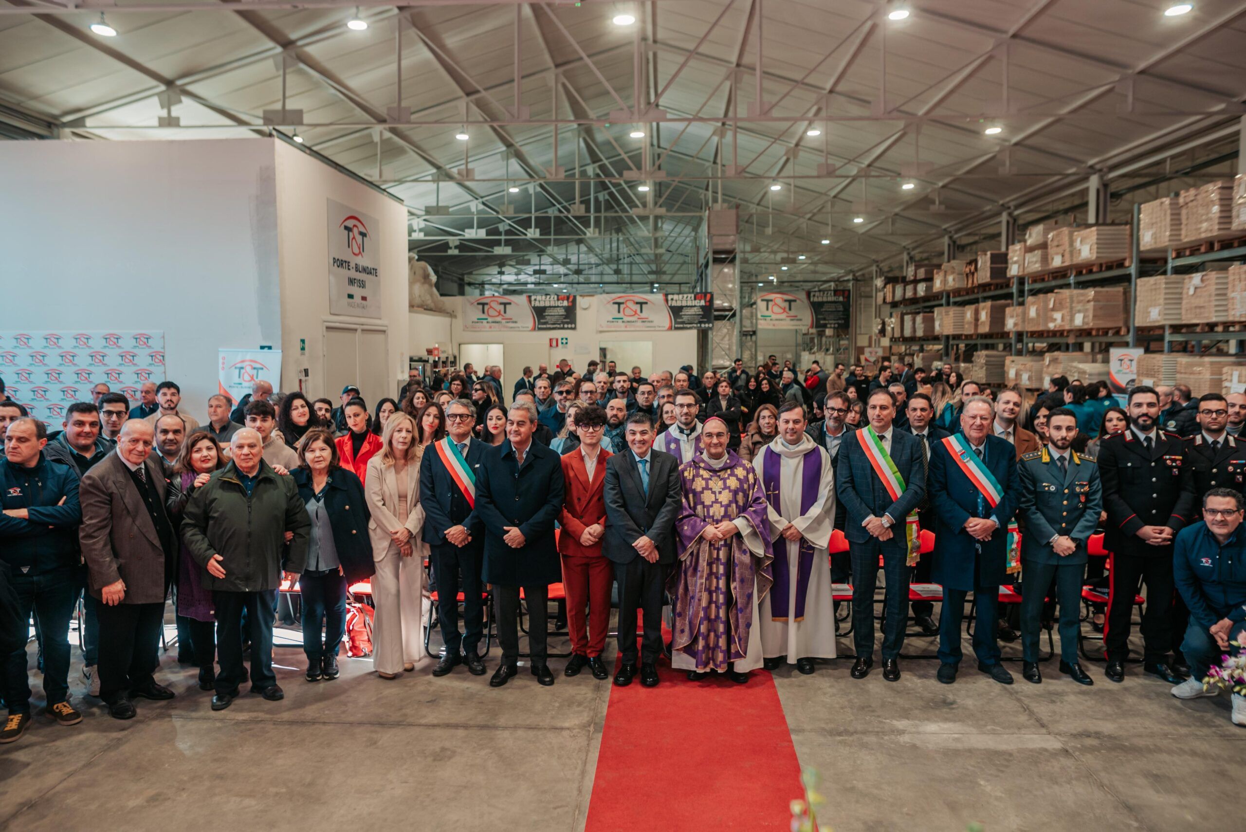 Natale 2024 Insieme per il Lavoro e la Carità: santa messa celebrata dal Vescovo Parisi