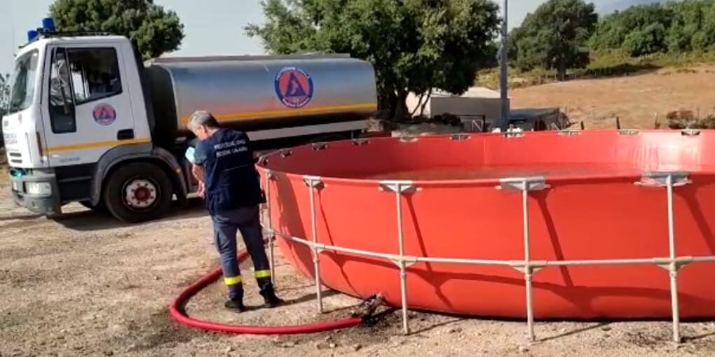 La regione brucia, 35 incendi attivi: in campo le squadre di Calabria Verde