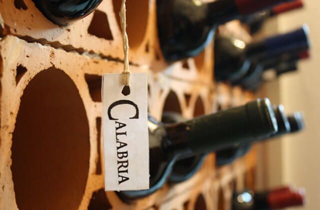 Vini di Calabria, per una “revolution” come quella di Cirò serve la consapevolezza di ristoratori e consumatori