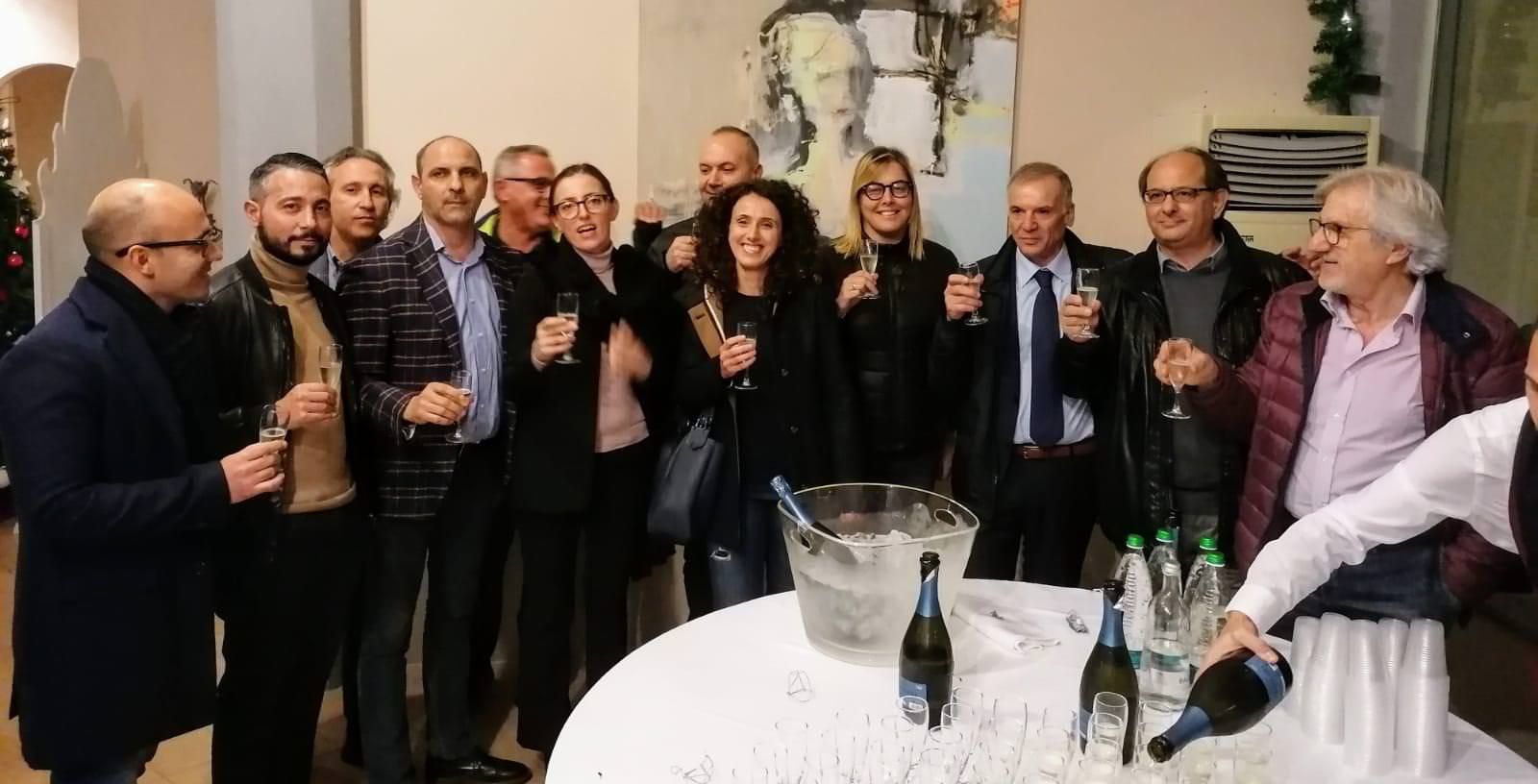 Regionali, a Crotone Pedace brinda con Tallini. Nel centrosinistra i nomi di Girasole e Murgi