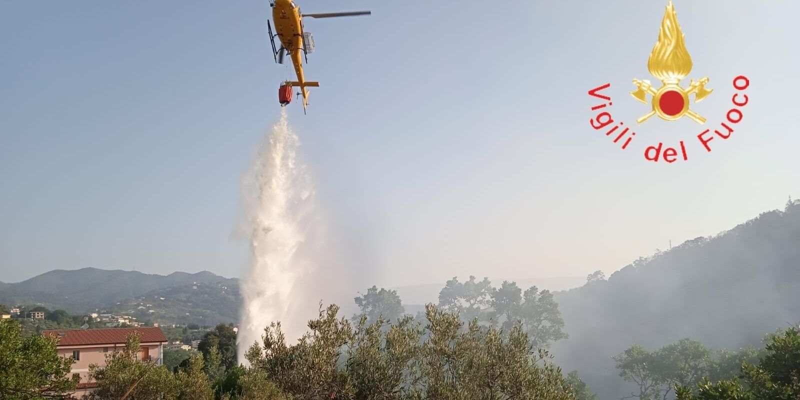Continua l’emergenza incendi, ecco i mezzi e gli uomini in campo al momento