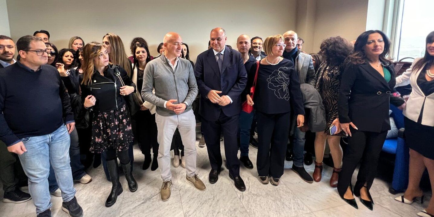 Precari, prosegue lo svuotamento del bacino regionale. Calabrese: «Daremo risposte a tutti»