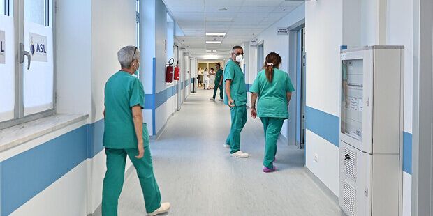 Liste d’attesa, il monito del governo e le nuove misure per ottimizzare i servizi in Calabria