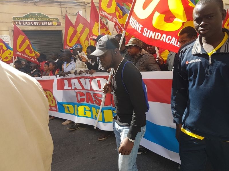 Marcia dei migranti a San Ferdinando
