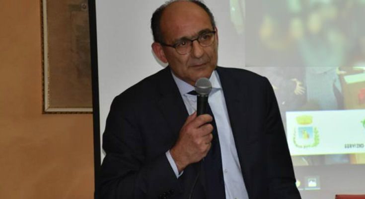 “Via col vento”, resta ai domiciliari il sindaco di Cortale