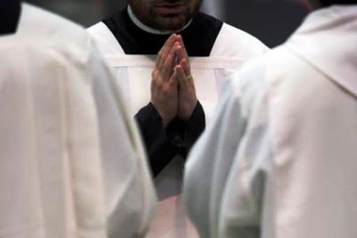 Coronavirus, la Conferenza episcopale sospende le messe