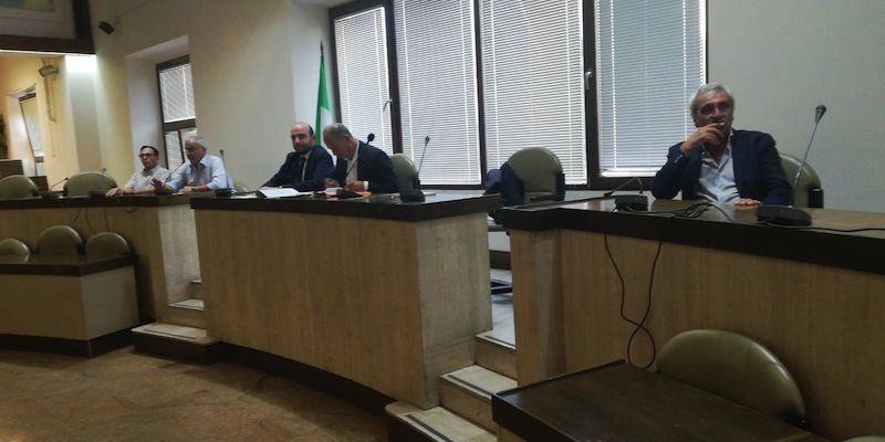 Crotone, ricorso al Tar contro l'ampliamento della discarica di Columbra