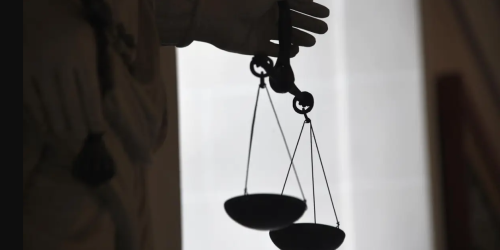 C'è un brutto clima nella Giustizia in Calabria. E rischia di schiacciare i cittadini