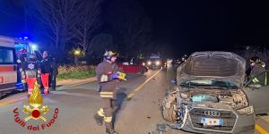 Incidente sulla SS106, tre feriti nel Crotonese – FOTO