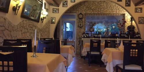 ‘Ndrangheta, la base dei traffici del clan in una pizzeria a Francoforte sul Meno