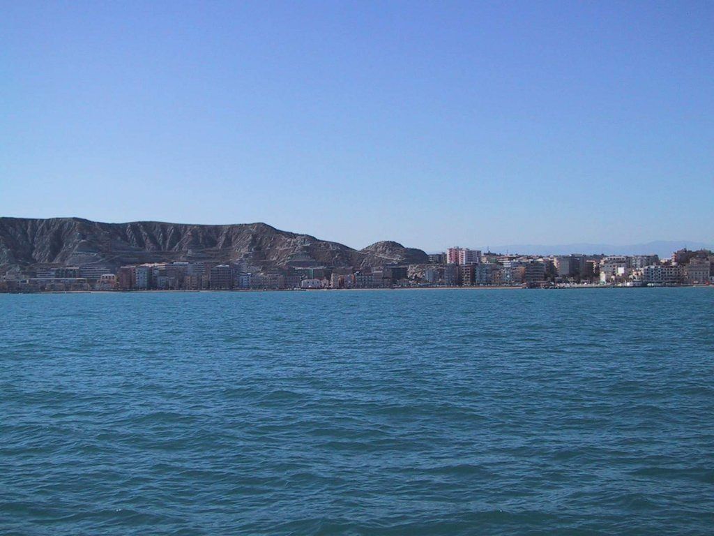 Arpacal: acque crotonesi eccellenti