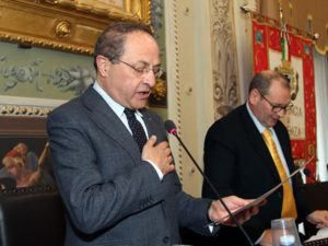 Iacucci presenta esposto contro i tagli alle Province